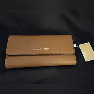 Michael Kors Outlet Jet Set Travel Crossgrain Leather Tri-Fold Wallet brown/gold